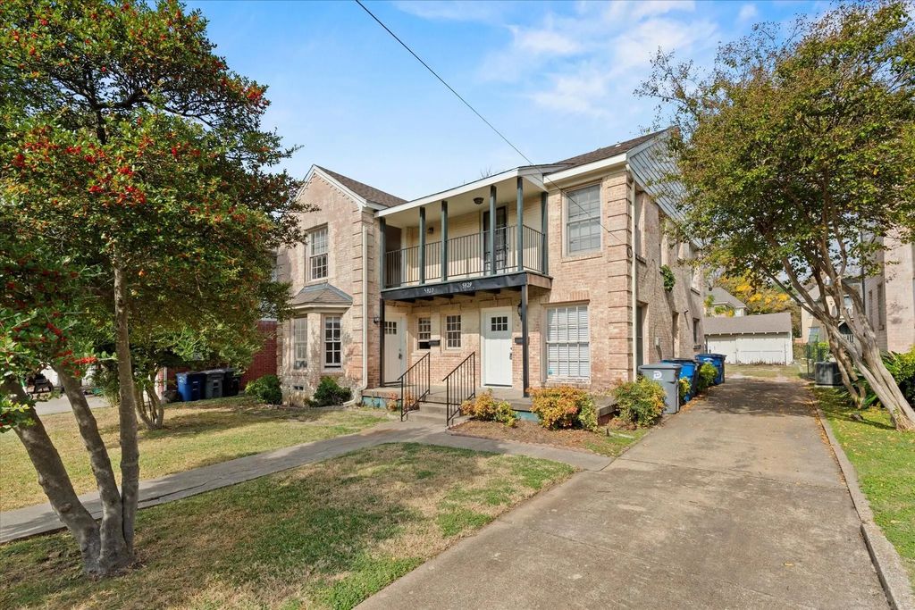 5927 Lewis 5929, Dallas