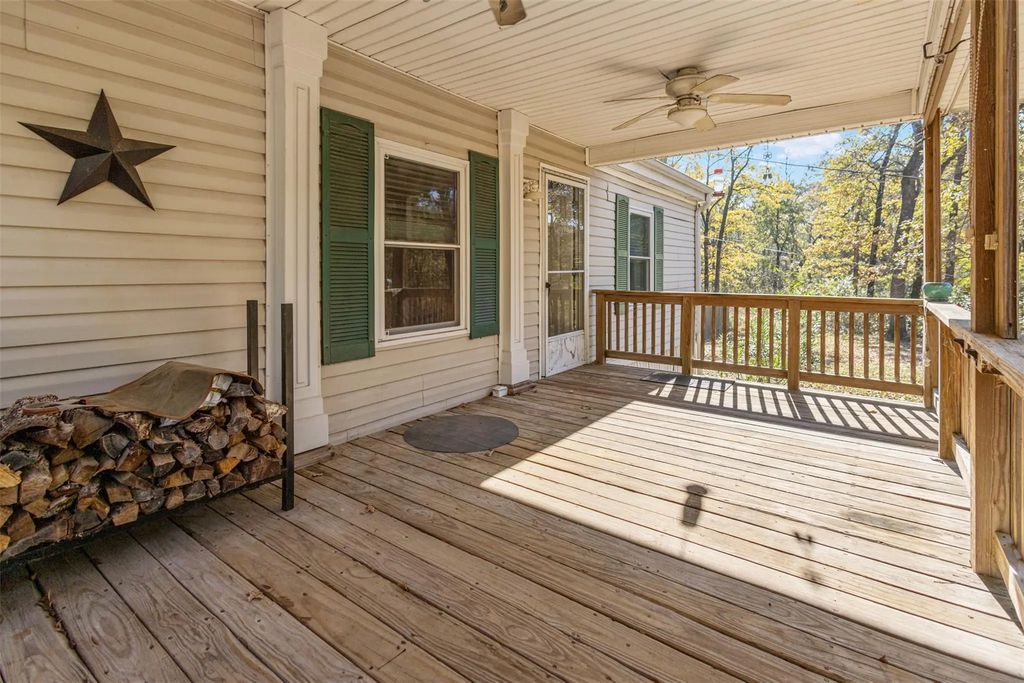 234 W Acres Road, Gun Barrel City