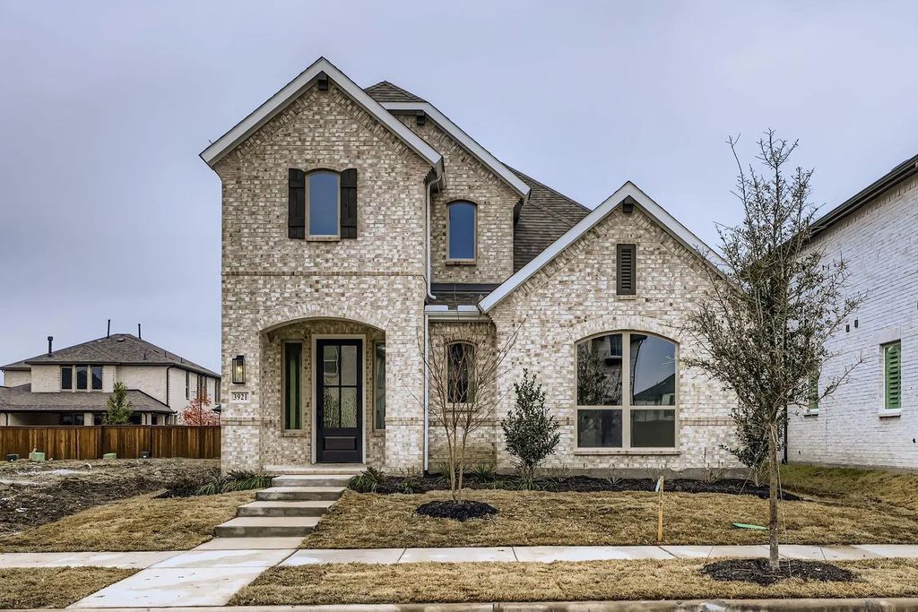 3921 Wild Tulip Drive, Celina