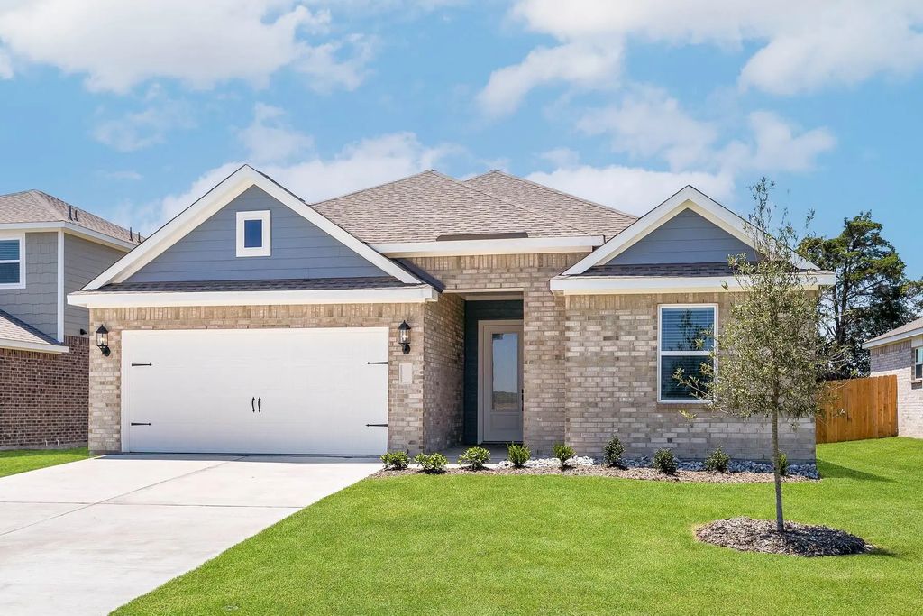 1029 Cedar Street, Hutchins