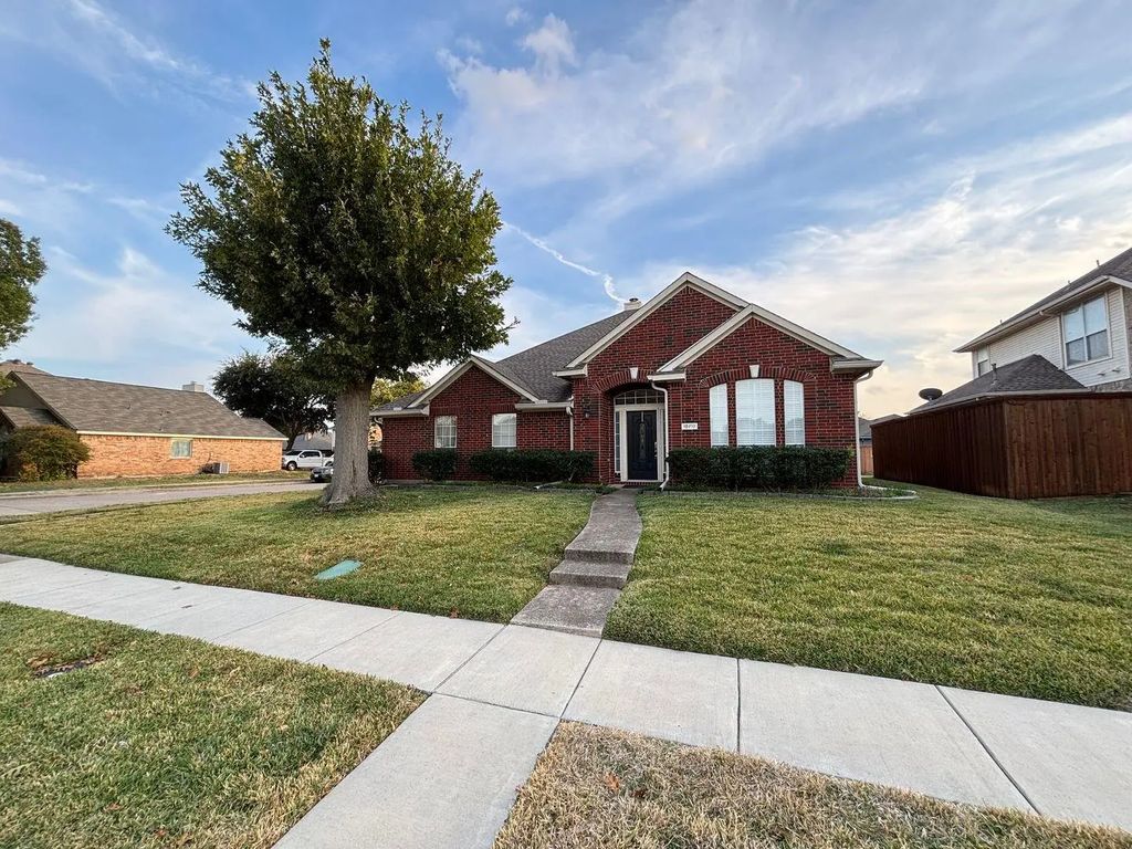 10717 Canoe Road, Frisco