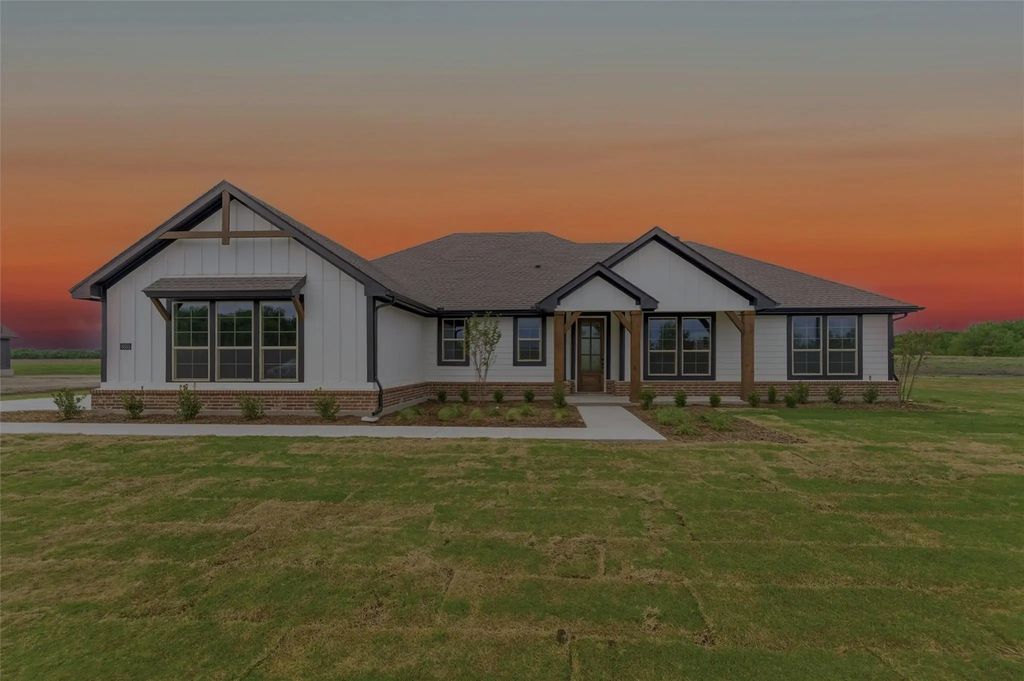 8885 County Road 623, Blue Ridge