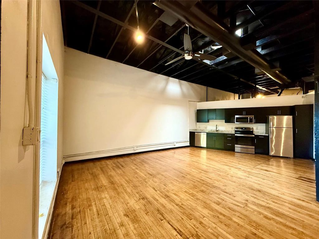 2007 S Ervay Street 2005-103, Dallas