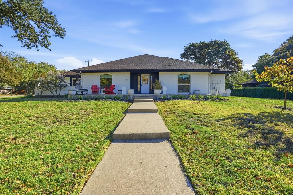 7924 Londonderry Drive, North Richland Hills