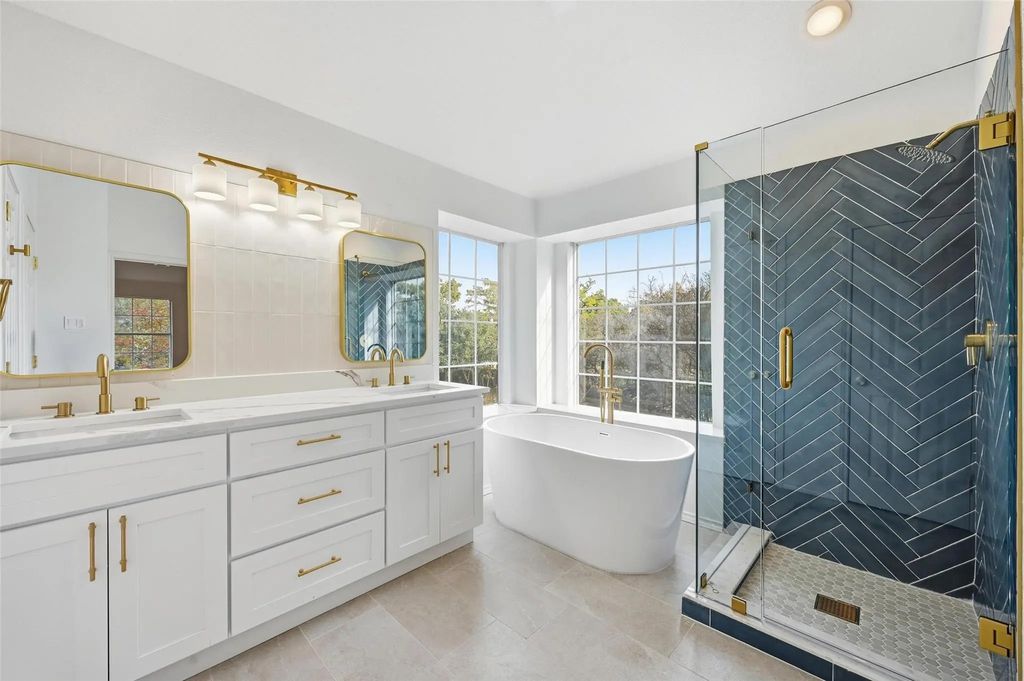 7609 Crescent Lake Court, Fort Worth