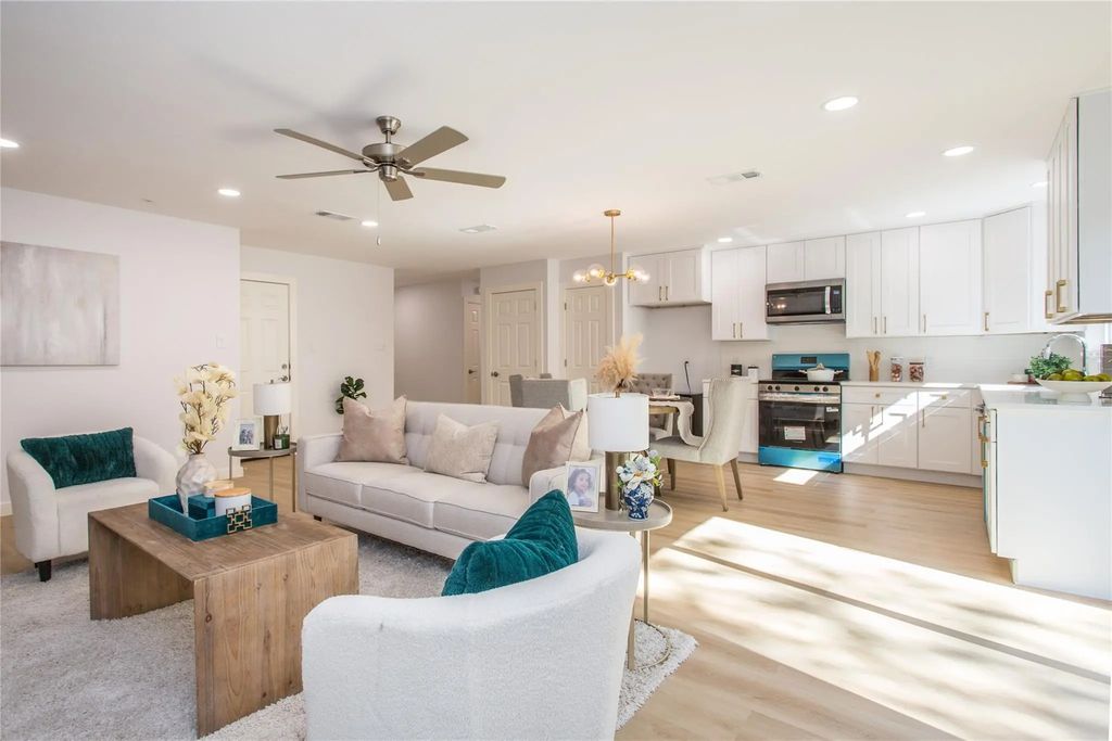 1317 California Trail, Grand Prairie