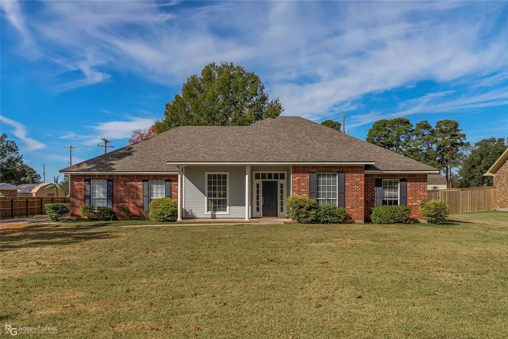 116 Sherwood Drive, Benton