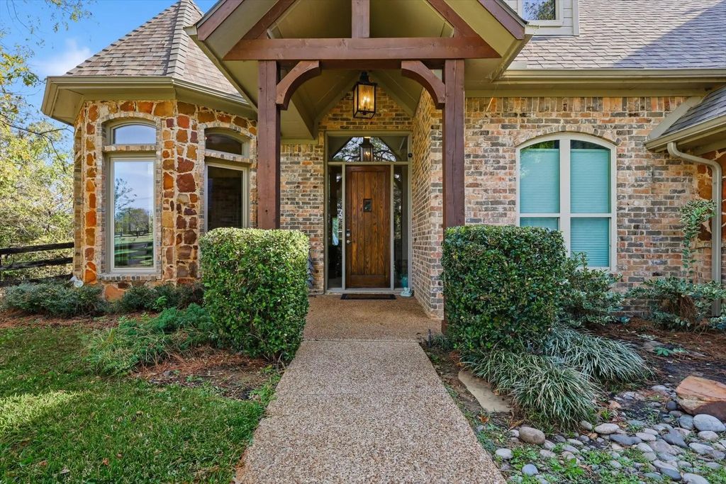 2740 High Road, Flower Mound