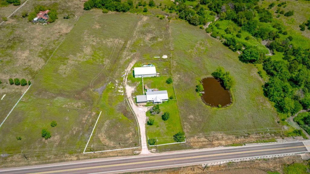 7960 W State Hwy 66, Royse City