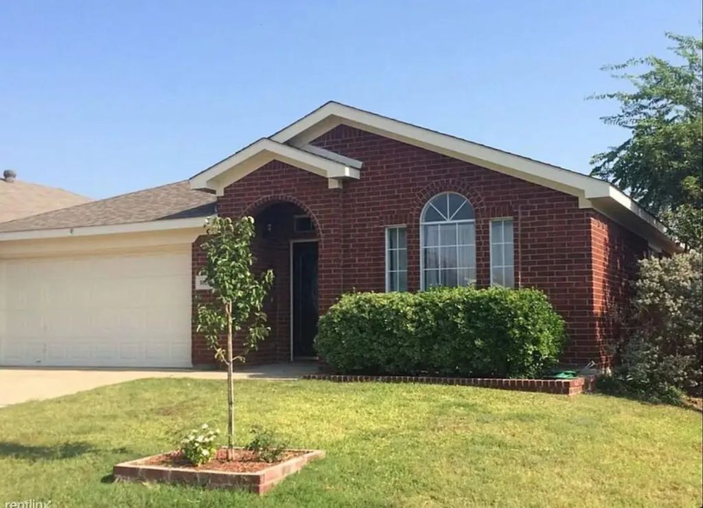 10216 Tustin Terrace, Fort Worth