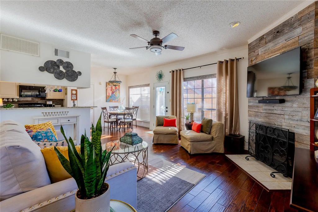 5619 Preston Oaks Road 502, Dallas