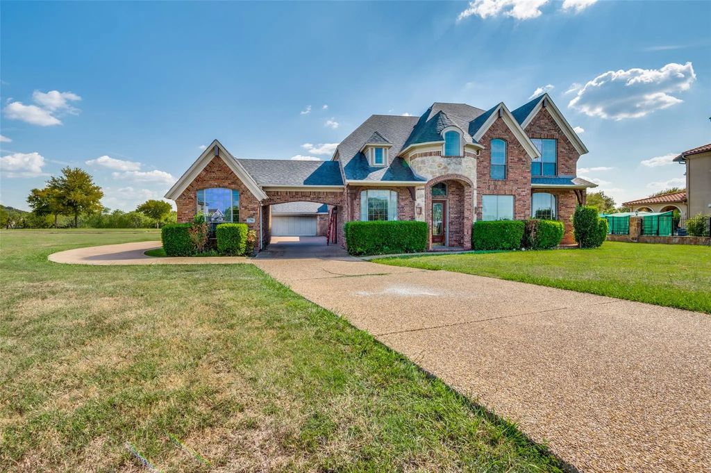 2706 Melissa Court, Cedar Hill