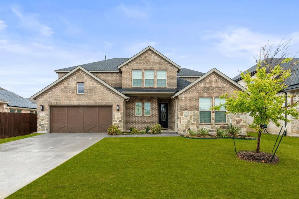 1213 Villalonga Drive, Little Elm