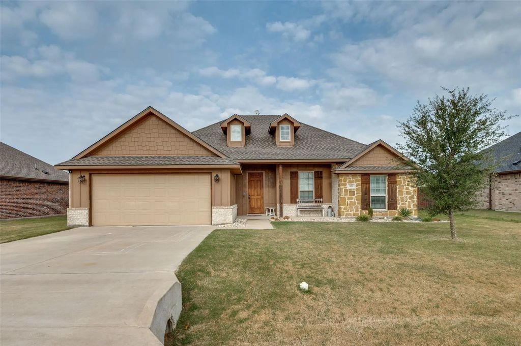 300 Cherry Point Drive, Palmer