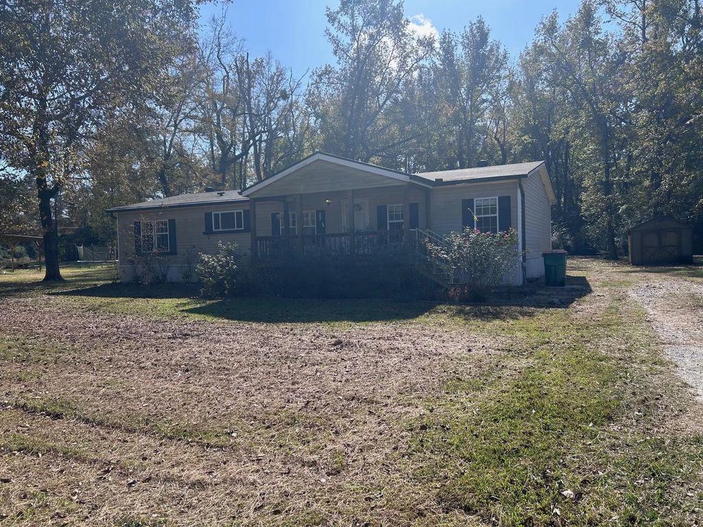 605 Haughton Trace Court, Haughton