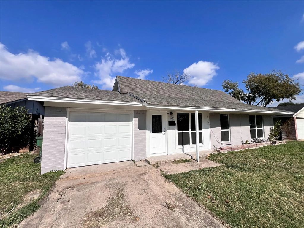 1509 Archery Lane, Garland