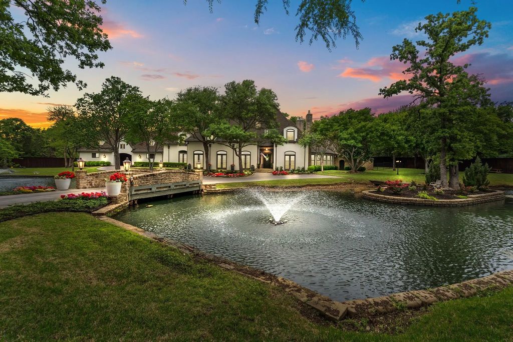1100 La  Paloma Court, Southlake