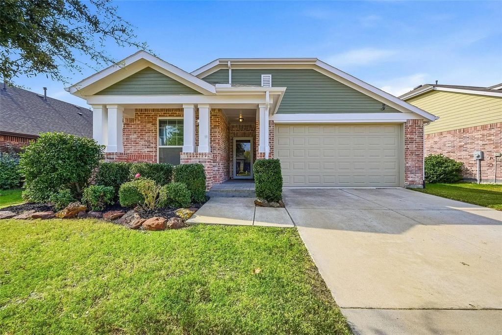 1400 Roadrunner Drive, Little Elm