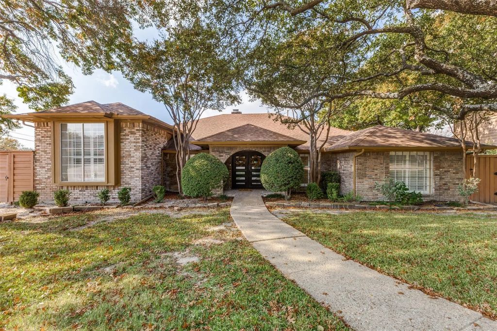 8517 Clover Meadow Drive, Dallas