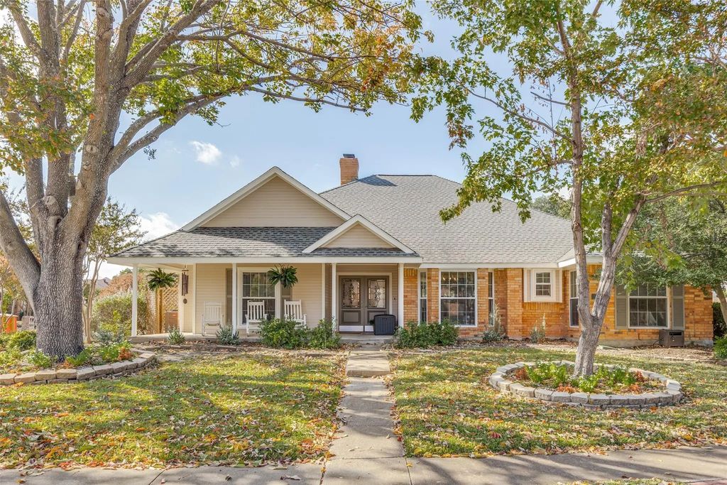 2301 Rocky Trail, Garland
