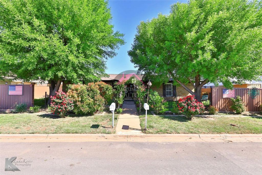 3210 Chimney Rock Road, Abilene