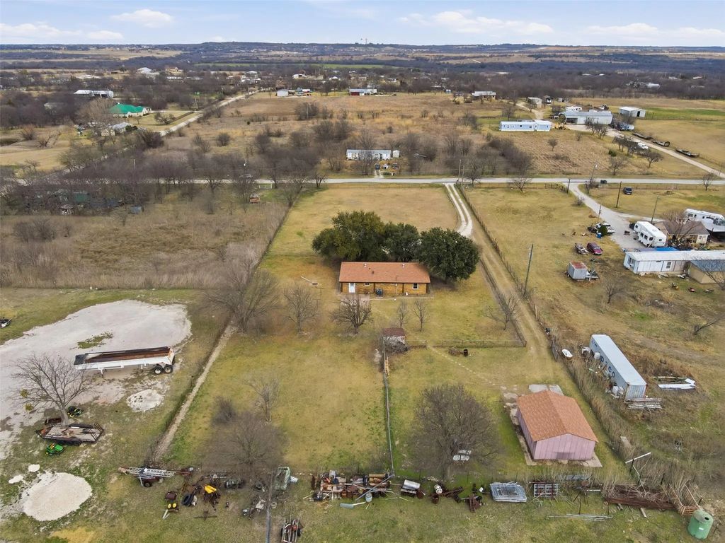 10017 County Road 915a, Joshua