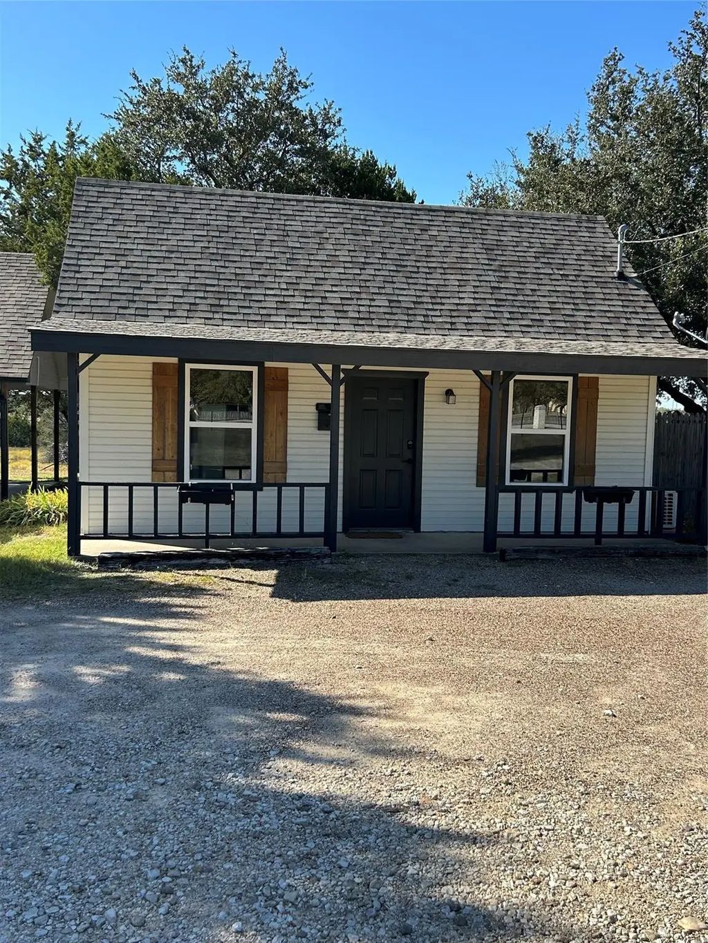 1943 Cr 321, Glen Rose