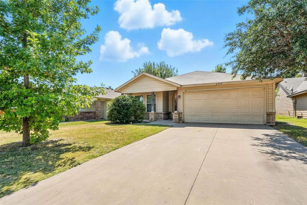 2939 St Zachary Drive, Dallas