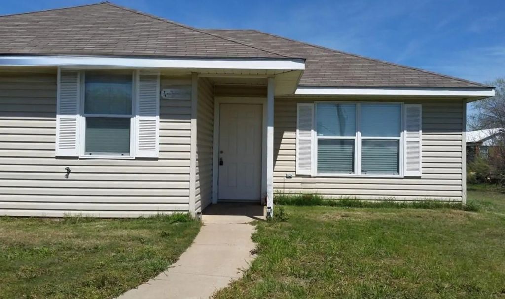 3602 Mandy Drive 2, Granbury