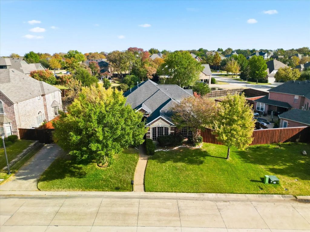 3402 Buckingham Lane, Highland Village