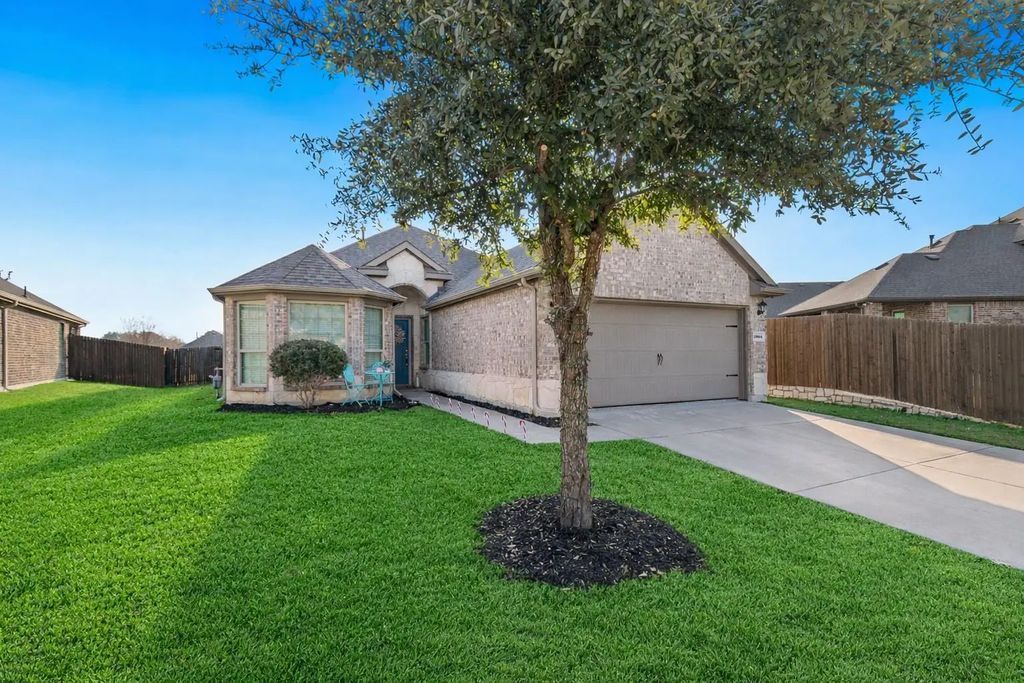 2804 Brazos Drive, Little Elm