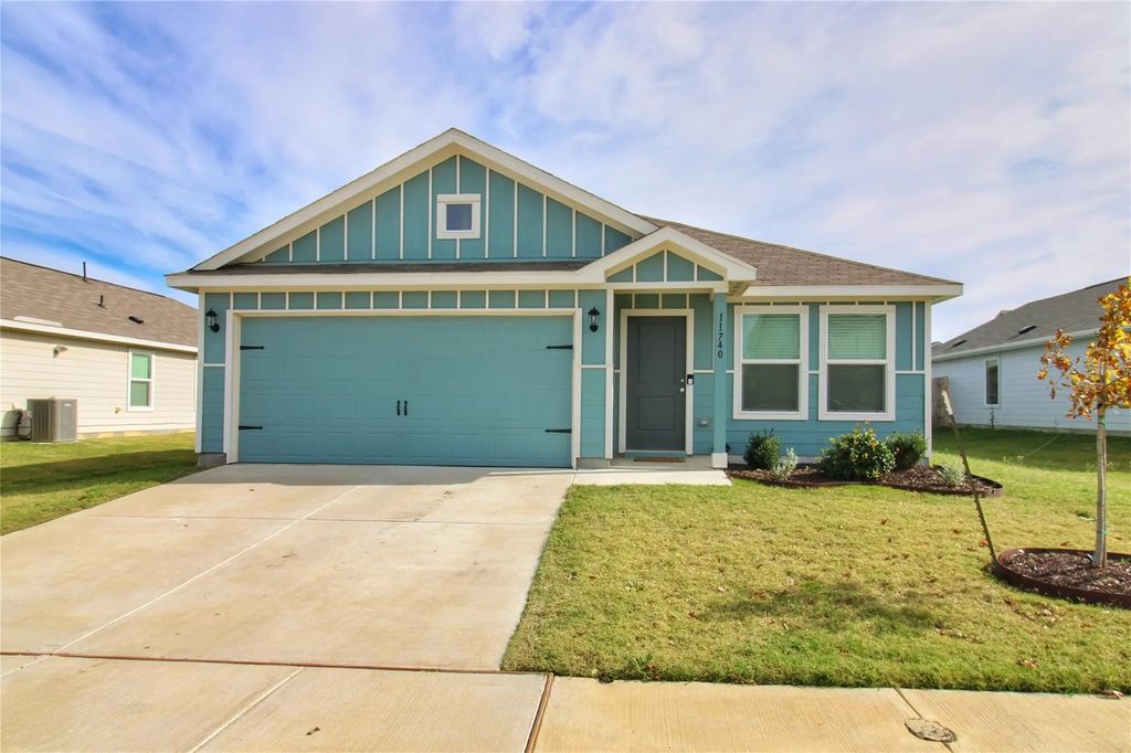 11740 Marcellus Way, Justin