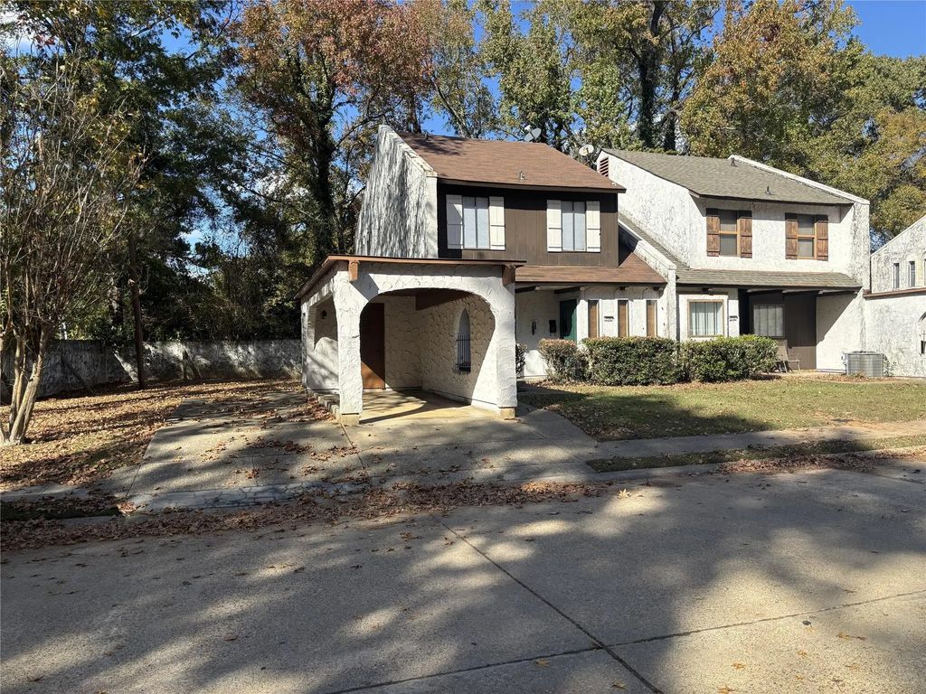 774 Highland Square Drive, Shreveport