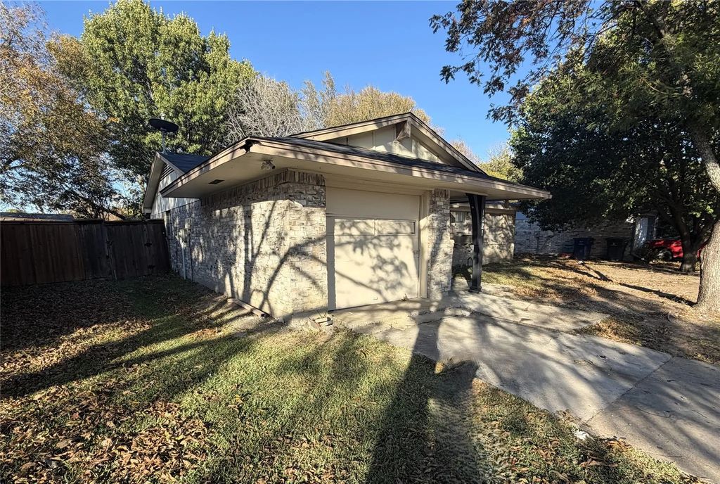 1021 Quebec Drive, Garland