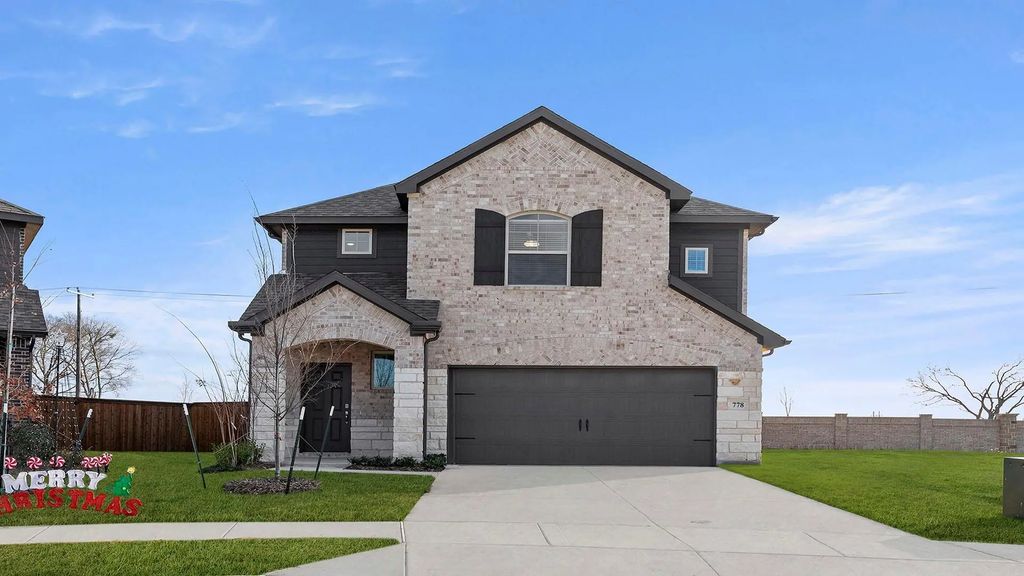 778 Hidden Feather Drive, Lavon