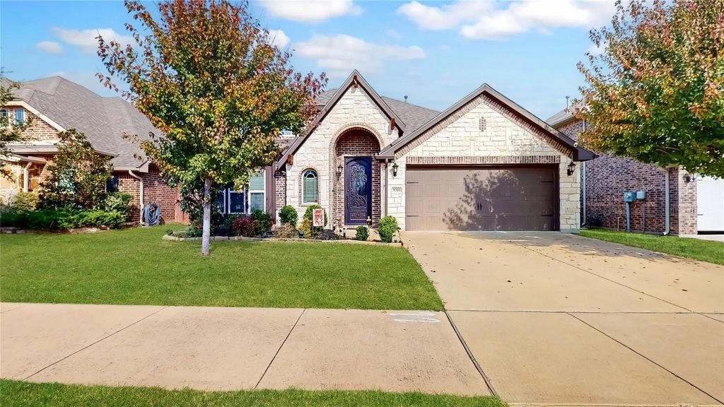 9709 Athens Drive, Denton