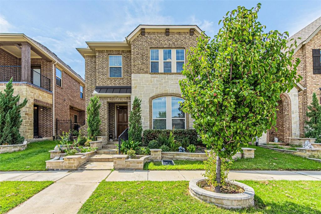 6757 E Prospect Way, Irving