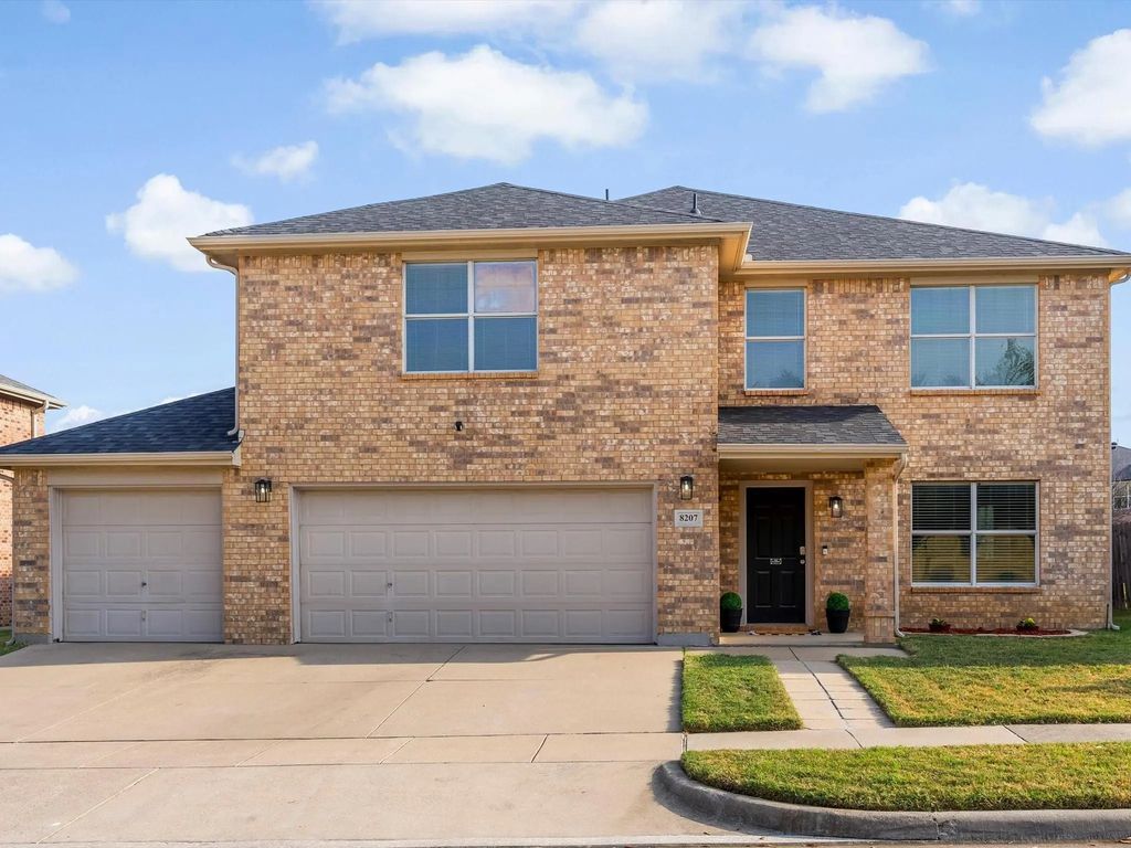 8207 Wesson Road, Arlington