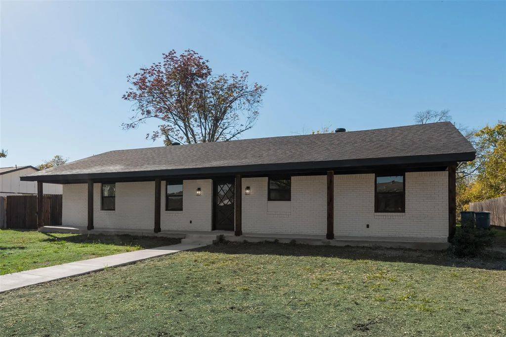 3913 Southridge Drive, Rowlett