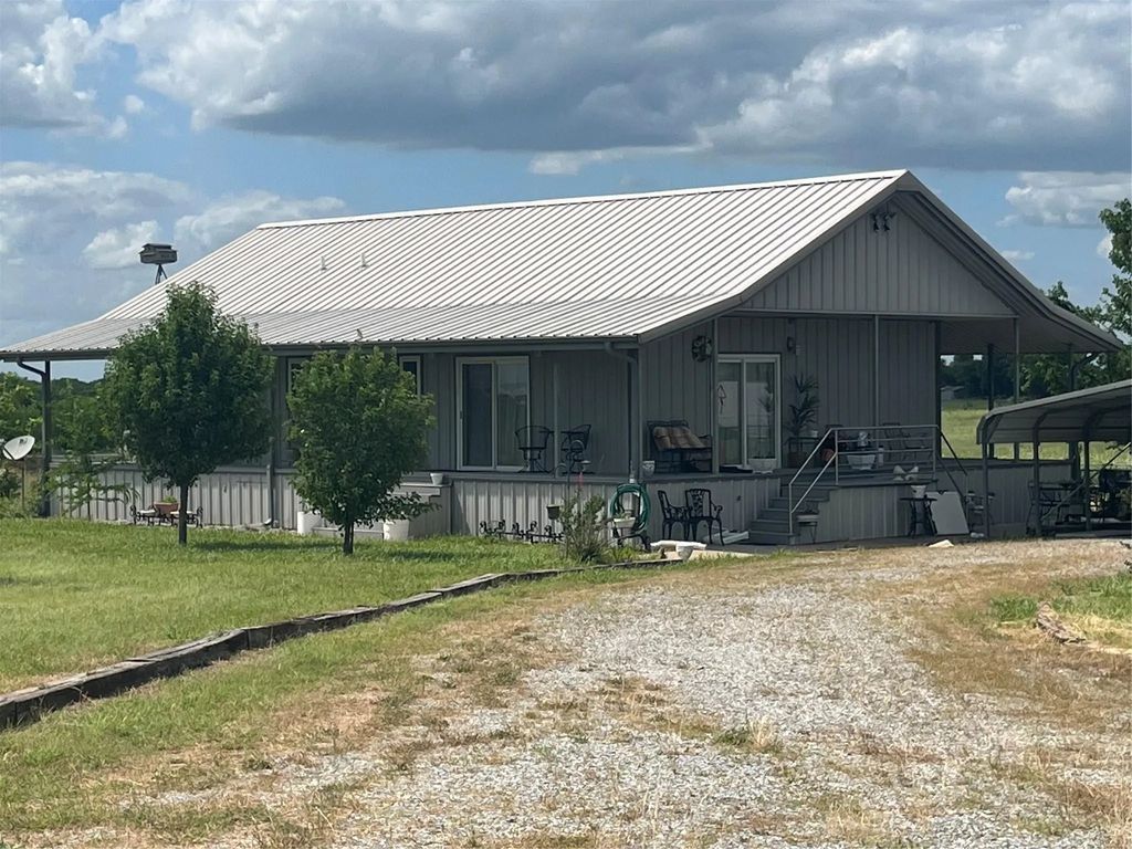 23931 State Highway 56, Whitesboro