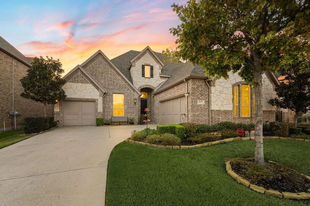 1223 Canyon, Grapevine