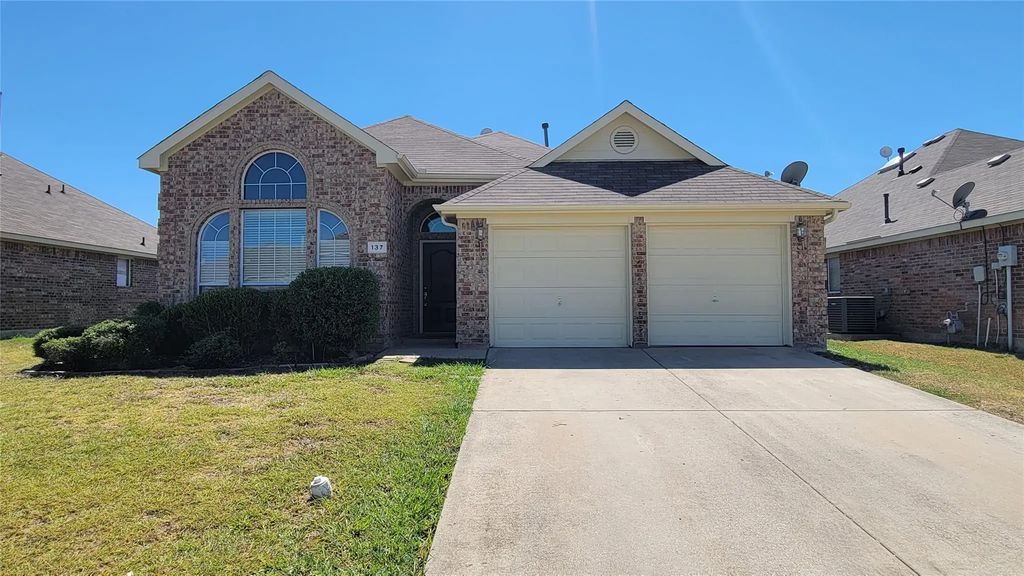 137 Painted Trail, Forney