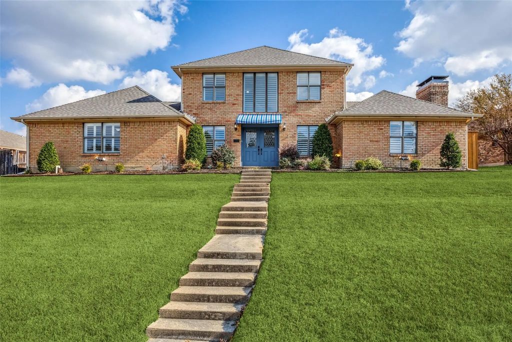 1510 Palm Valley Drive, Garland