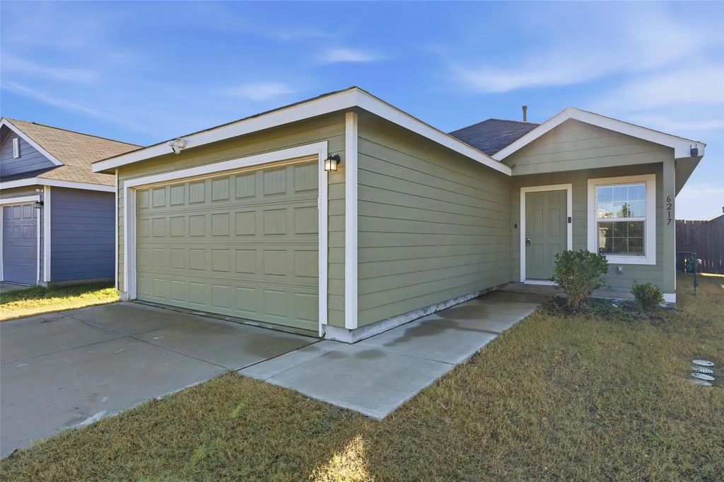 6217 Unbridled Drive, Forney
