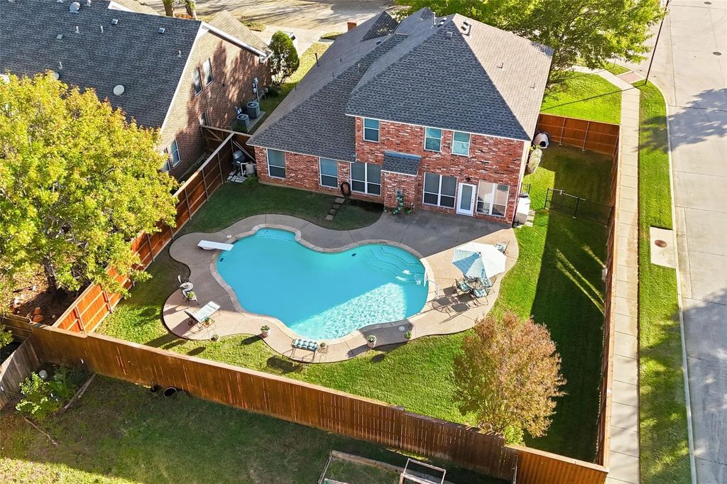 2321 Bear Run Road, Arlington