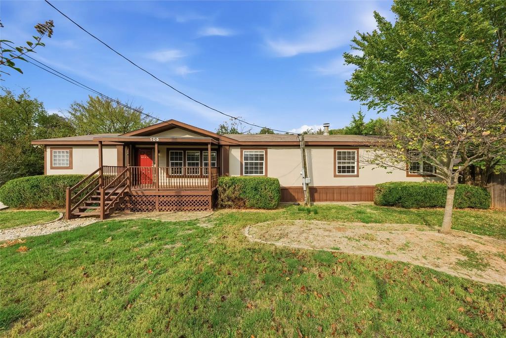 105 Bridle Trail, Hewitt