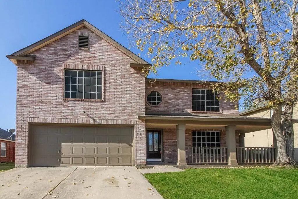 3153 Pine Valley Drive, Grand Prairie