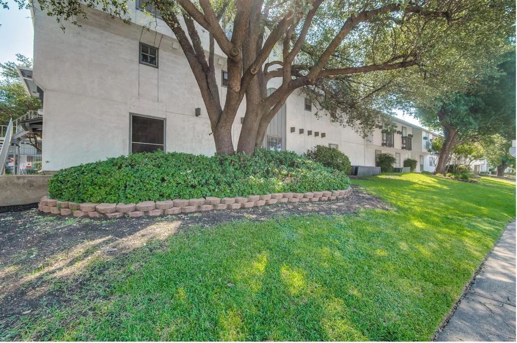 12888 Montfort Drive 156, Dallas
