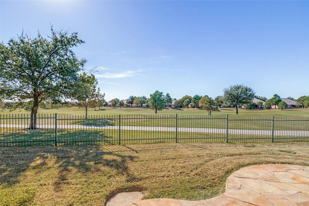 353 Burnswick Isles Way, Frisco