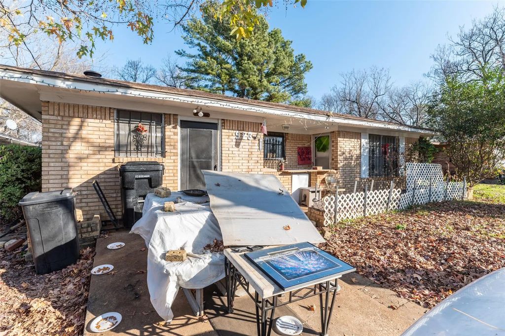 923 Dubois Street, Denison